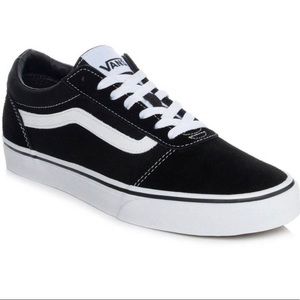 Vans! Men’s Vans NWOT!